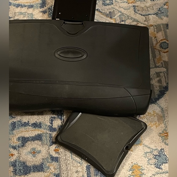 Under Desk Retractable Keyboard Tray with supply compartments - Picture 3 of 7